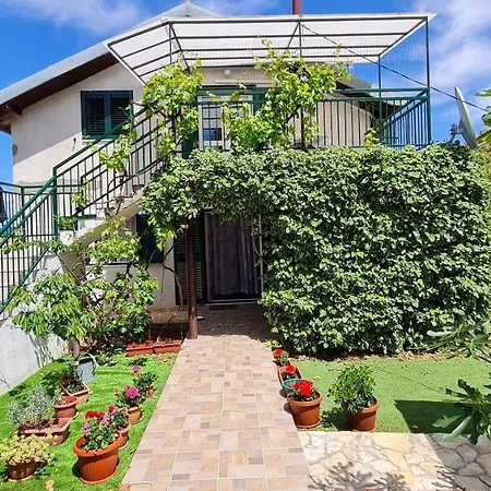 Holiday home House Maja