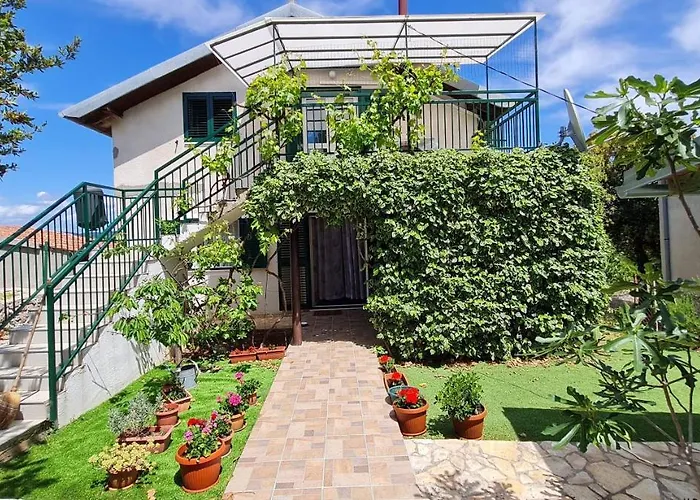 度假居 House Maja