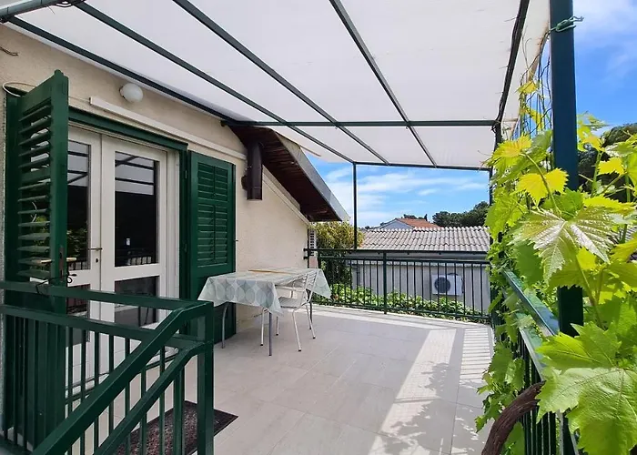 度假居 House Maja 亚德里亚